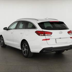 Foto inzerátu Hyundai i30 1.0 T-GDI