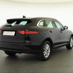 Foto inzerátu Jaguar F-Pace 20d AWD