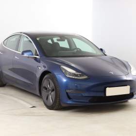 Tesla Model 3 Long Range 4WD 78kWh / 19488009