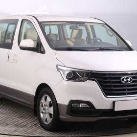 Hyundai H- 1 Tour 2.5 CRDi / 19488010