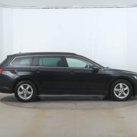 Foto inzerátu Volkswagen Passat 2.0 TDI