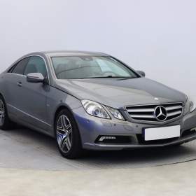 Mercedes- Benz Třídy E E 250 CDI / 19488200