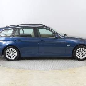 Foto inzerátu BMW Řada 3 325 i