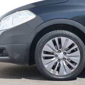 Foto inzerátu Suzuki SX4 S-Cross 1.6 DDiS