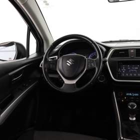 Foto inzerátu Suzuki SX4 S-Cross 1.6 DDiS