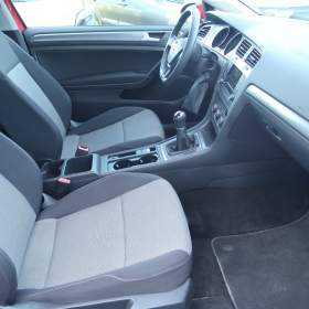 Foto inzerátu Volkswagen Golf 1.2 TSI