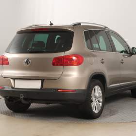 Foto inzerátu Volkswagen Tiguan 2.0 TDI