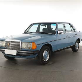 Foto inzerátu Mercedes-Benz W123 230 E