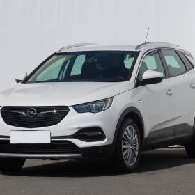 Foto inzerátu Opel Grandland 2.0 CDTI