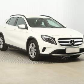Mercedes- Benz GLA GLA 200 CDI 4MATIC / 19489179