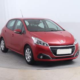 Peugeot 208 1.2 PureTech / 19491017