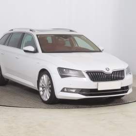 Škoda Superb 2.0 TSI / 19491118