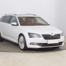 Škoda Superb 2.0 TSI / 19491118