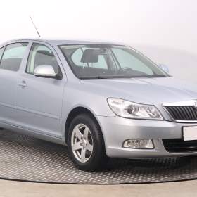 Škoda Octavia 1.6 / 19491208