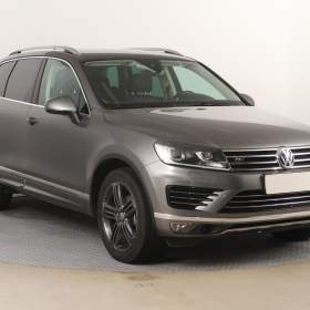 Volkswagen Touareg 3.0 TDI / 19491280