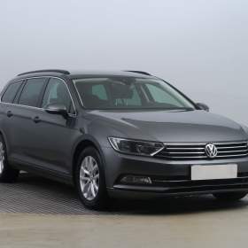 Volkswagen Passat 2.0 TDI / 19491298