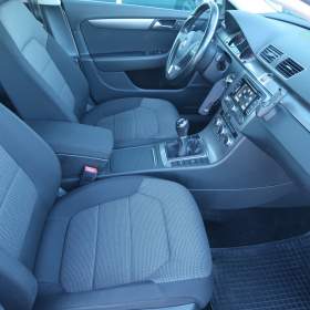 Foto inzerátu Volkswagen Passat 2.0 TDI