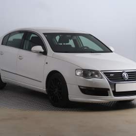 Volkswagen Passat 2.0 TDI / 19491701