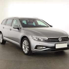 Volkswagen Passat 2.0 TDI / 19491870