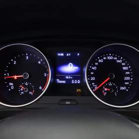 Foto inzerátu Volkswagen Tiguan 2.0 TDI