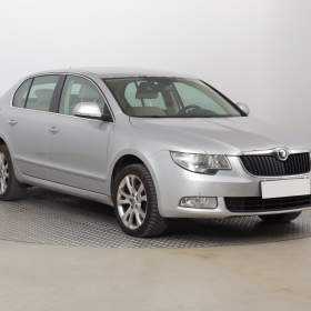 Škoda Superb 2.0 TDI / 19492298