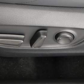 Foto inzerátu Toyota Rav4 2.5 Hybrid