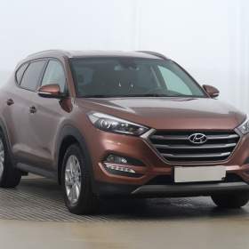 Hyundai Tucson 1.7 CRDi / 19492377