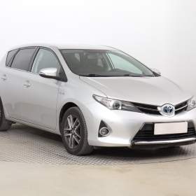 Toyota Auris Hybrid / 19492384