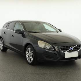 Volvo V60 D3 2.0 / 19493406