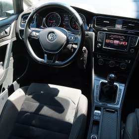 Foto inzerátu Volkswagen Golf 2.0 TDI