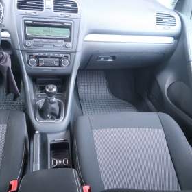 Foto inzerátu Volkswagen Golf 1.2 TSI