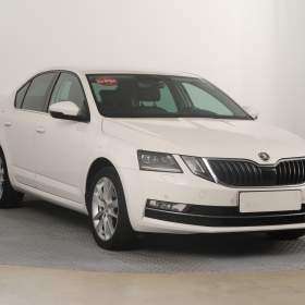 Škoda Octavia 1.5 TSI / 19493544