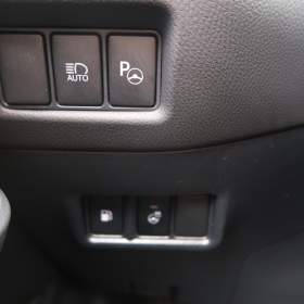 Foto inzerátu Toyota C-HR 2.0 Hybrid