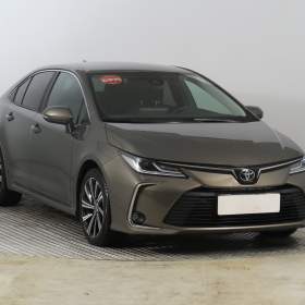 Toyota Corolla 1.5 VVT- i / 19493742