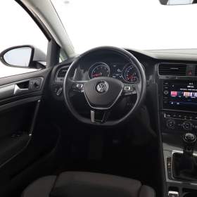 Volkswagen Golf 1.0 TSI / 19493838