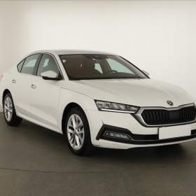 Škoda Octavia 1.5 TSI e- tec / 19494038
