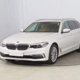 Foto inzerátu BMW Řada 5 530i xDrive
