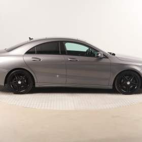 Foto inzerátu Mercedes-Benz CLA 250 4MATIC