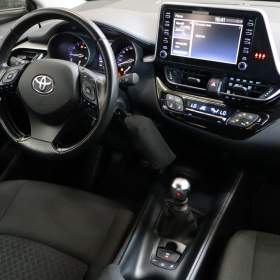 Foto inzerátu Toyota C-HR 1.2 Turbo