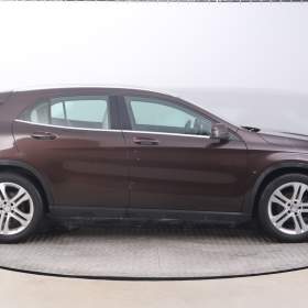 Foto inzerátu Mercedes-Benz GLA GLA 220 CDI 4MATIC