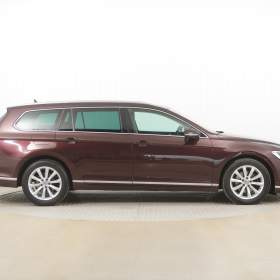 Foto inzerátu Volkswagen Passat 2.0 TDI