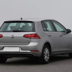 Foto inzerátu Volkswagen Golf 1.4 TSI