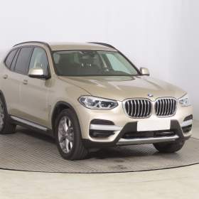 BMW X3 xDrive20d / 19494681