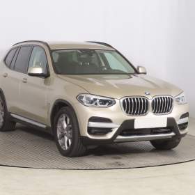 BMW X3 xDrive20d / 19494681