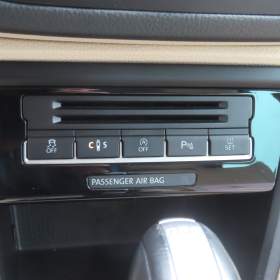 Foto inzerátu Volkswagen Sharan 2.0 TDI BMT