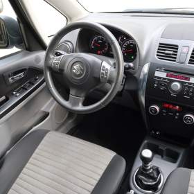 Foto inzerátu Suzuki SX4 2.0 DDiS