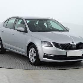 Škoda Octavia 1.6 TDI / 19495214