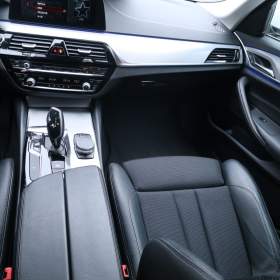 Foto inzerátu BMW Řada 5 530i