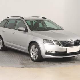 Škoda Octavia 1.5 TSI / 19495306