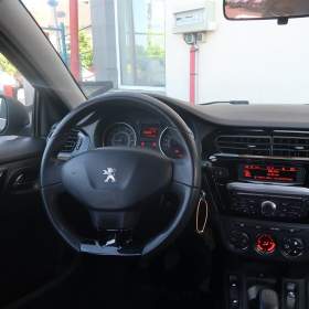 Peugeot 301 1.2 VTi / 19495316